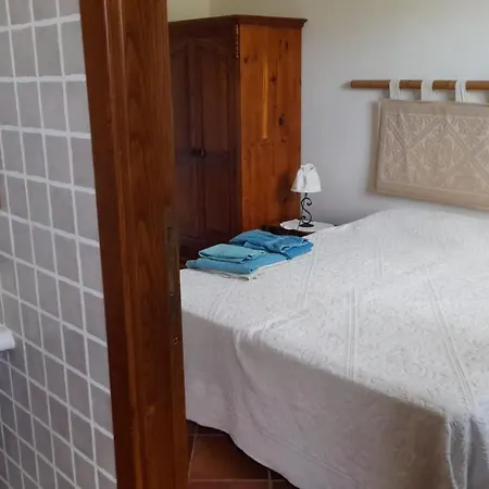 Castiglias Bed & Breakfast 3*