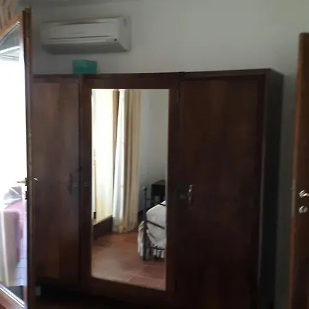 Bed & Breakfast Castiglias 3*